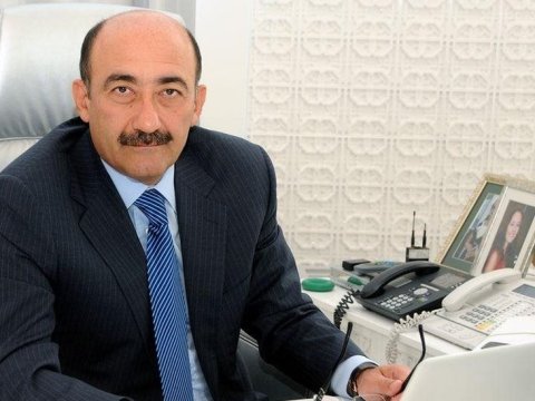 Əbülfəs Qarayev 69 yaşını Londonda qeyd etdi