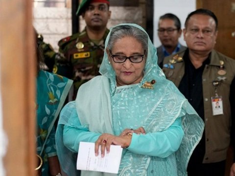 Keçmiş Baş nazir ölümə məhkum edildi