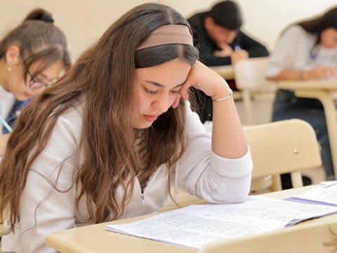 Macarıstanda tələbə olmaq istəyənlər, tələsin, qəbul başladı