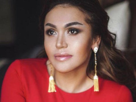 Müğənni Rəqsanə ev dustaqlığına buraxıldı