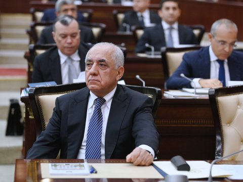 Hökumət üzvləri parlamentdə - İclasdan FOTOLAR