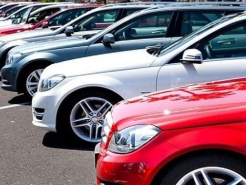 Dövlət qurumlarına məxsus 54 maşın satışa çıxarılır