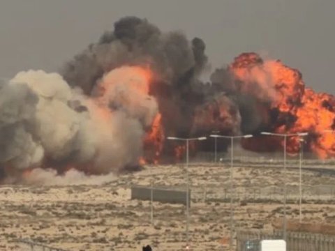 Dubay aviaşousunda qırıcı qəzaya uğradı