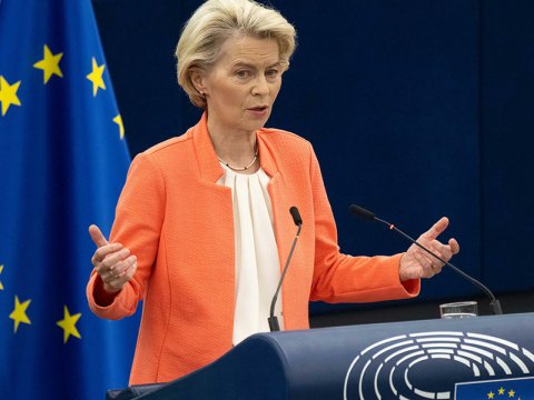 Каждый украинский ребенок должен воссоединиться со своей семьей - Ляйен