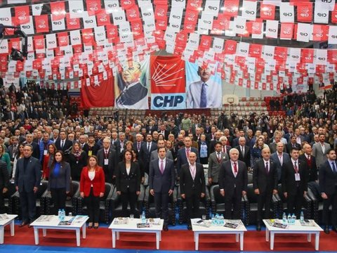 CHP qurultaya hazırlaşır - rəhbərlikdə dəyişiklər GÖZLƏNİLİR