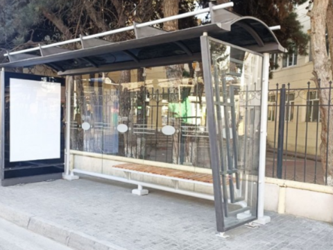 59 yaşlı kişi dayanacaqda öldü