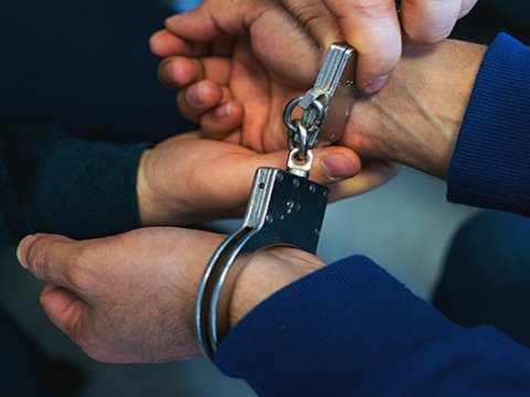 Polisdən əməliyyat - Saxlanılanlar var