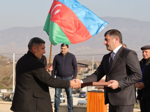 Köç karvanı Xocalının Xanyurdu kəndinə çatdı - FOTO