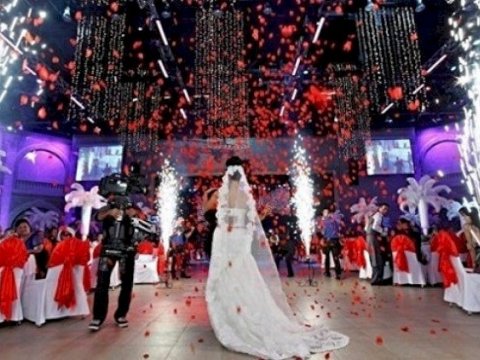 Restoranlar Monqolustan, Ukrayna əti verir - Toy sahibləri ALDADILIR