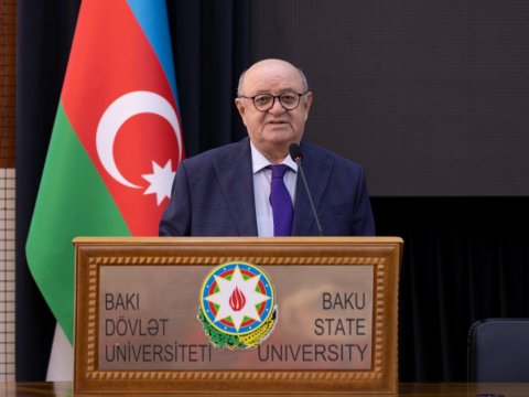 “AzerGold”un müşaviri BDU-da təqdimatla çıxış etdi - FOTO