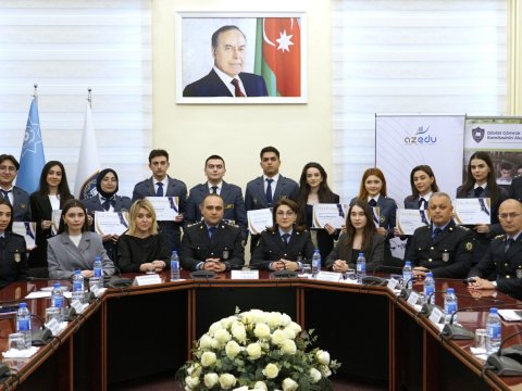 Gömrük Akademiyasının "Brend tələbə"ləri mükafatlandırılıb - FOTOLAR