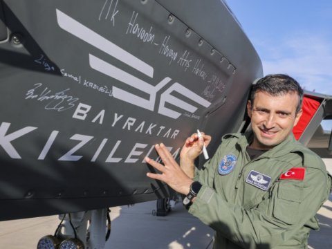 Bayraktar dünyada bir ilkə imza atdı