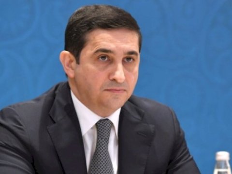 Nazir onları vəzifəsindən azad etdi