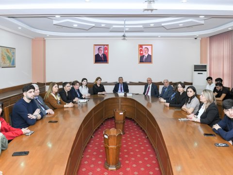 BMU-da Azərbaycan dilinin tətbiqi məsələlərinə həsr olunan seminar