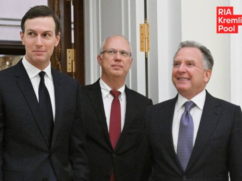 Putinlə görüşdən əvvəl restoranda nahar ediblər - MENYU