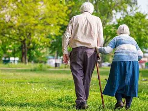 Azərbaycanda yaşlı əhalinin sayı artır