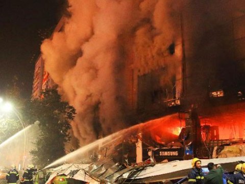 Bakıda restoran yandı - Hadisə yerindən GÖRÜNTÜLƏR