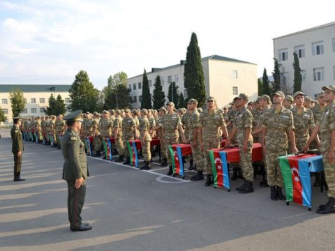 Hərbiyə çağırılan dövlət qulluqçularına müavinət veriləcək