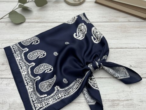 Azərbaycanda təbii qara rəngli kələğayı istehsalı üçün resurs tükənib 