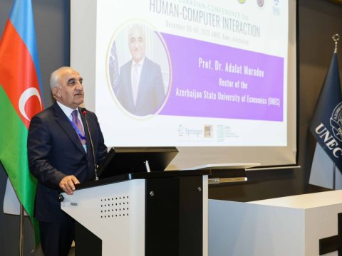 UNEC-də Beynəlxalq Avrasiya konfransı keçirilib - FOTOLAR