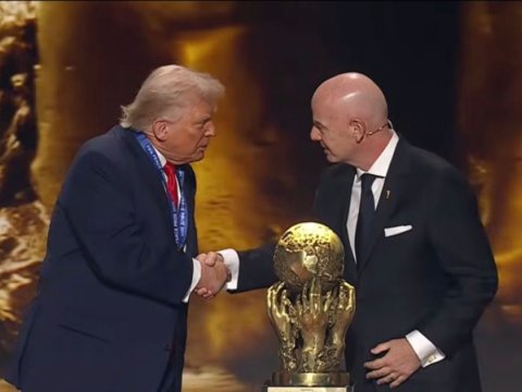 Tramp Sülh Mükafatına LAYİQ GÖRÜLDÜ