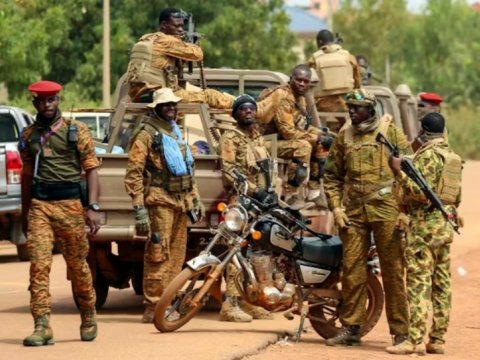 Benində dövlət çevrilişinə cəhdin qarşısı alınıb - YENİLƏNİB