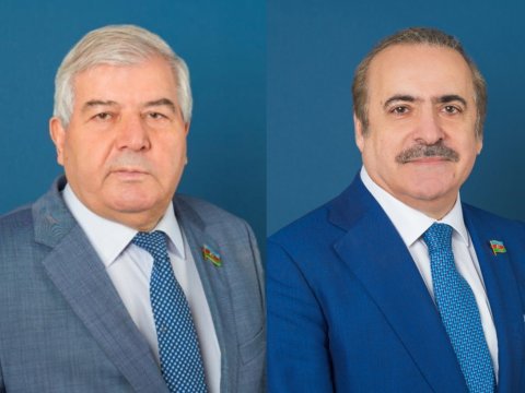 Parlamentdə Rafael Hüseynovla Sabir Rüstəmxanlı arasında MÜBAHİSƏ