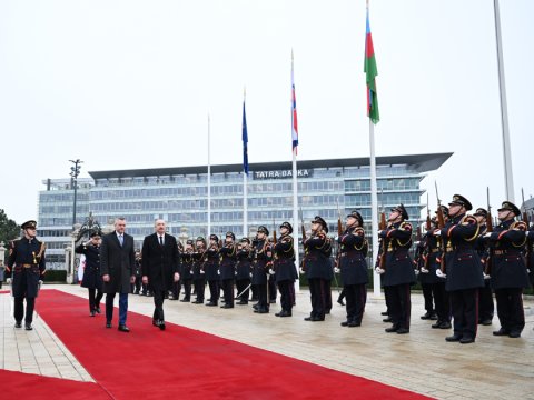 İlham Əliyevi Bratislavada Peter Pelleqrini qarşıladı - FOTOLAR