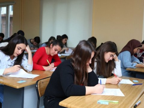 Gürcistan'da yükseköğretim ücretsiz olacak