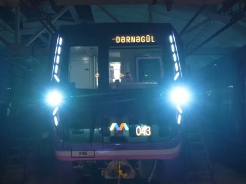 Bakı metrosunda daha bir yeni qatar