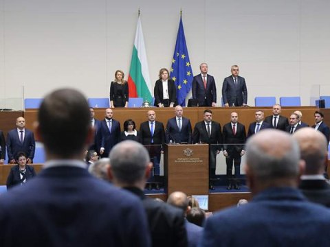 Avropa ölkəsində hökumət istefa verdi