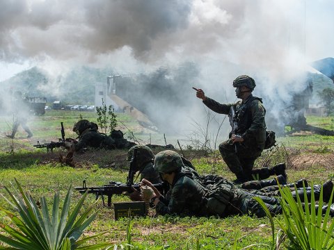 Tailand–Kamboca sərhədində toqquşmalar yenidən BAŞLADI