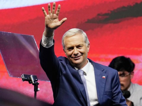 Bu ölkədə Trampın tərəfdarı prezident seçildi