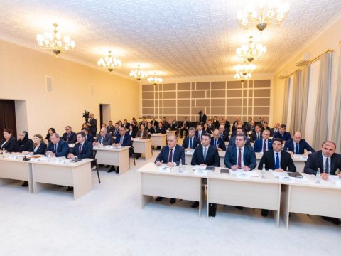 Naxçıvanın da büdcəsi təsdiqləndi