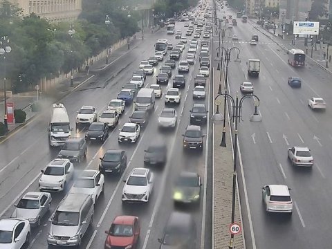 Tıxacda qalmaq istəməyənlər oxusun - SİYAHI