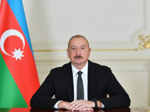 Həmkarlar ittifaqları respublikanın ictimai və sosial həyatında önəmli yer tutur