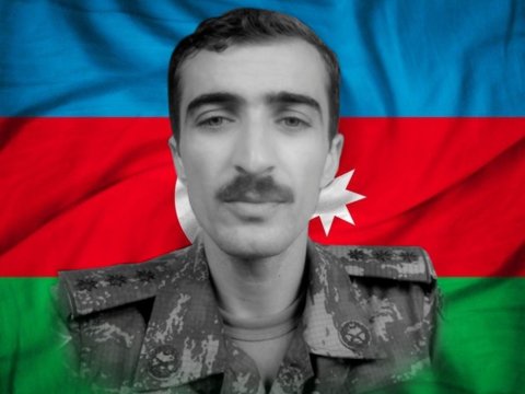 Hay ver bizə, cənab leytenant&hellip;