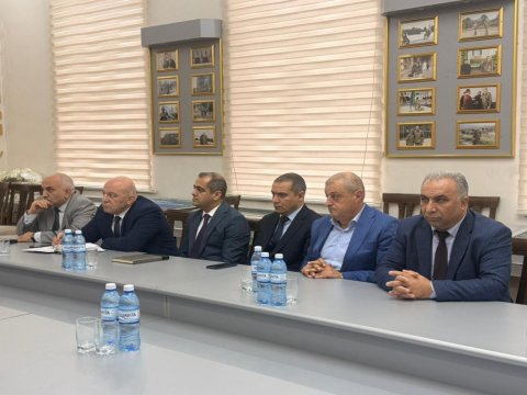 &ldquo;Qaçqınkom&rdquo;da İctimai Şuranın növbəti iclası keçirilib