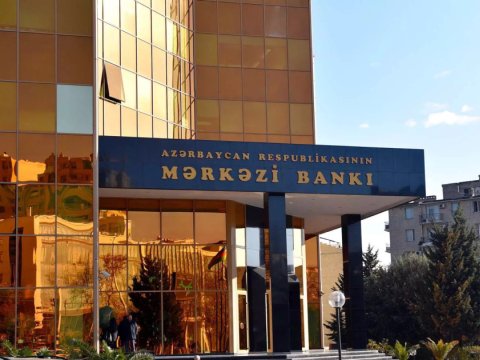Mərkəzi Bank 3 qurumun vəzifəli şəxsini cərimələdi