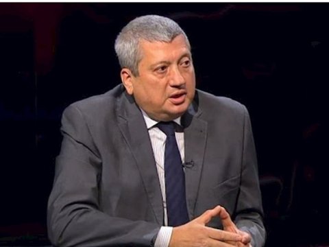 Eks-nazirdən Rusiyaya mesaj: Meğridəki dəmir yolu Azərbaycanın mülkiyyətidir!