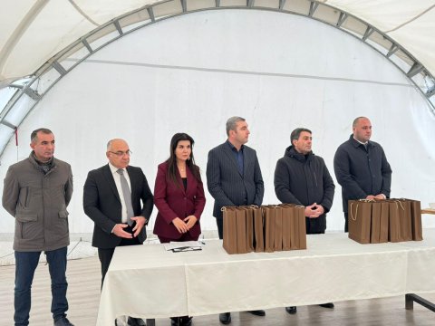 Köç karvanı&nbsp;Laçın şəhərinə çatıb - FOTO