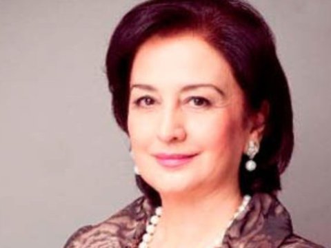 İlham Əliyev rektoru MÜKAFATLANDIRDI