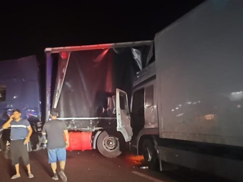 Goranboyda iki yük avtomobili&nbsp;toqquşdu