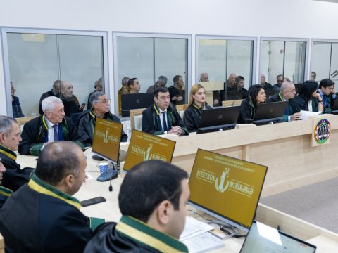 Ermənilərin məhkəməsi təqsirləndirilən şəxslərin son söz çıxışları ilə davam etdirilir