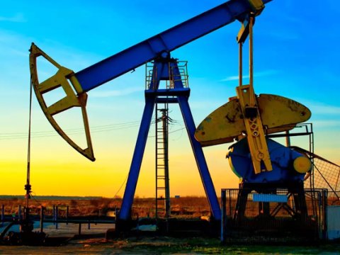 "Azneft"in 31 ildə məhsuldarlığı olmayıb - İqtisadçı