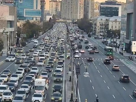 Sürücülərin nəzərinə - tıxac olan yolların SİYAHISI