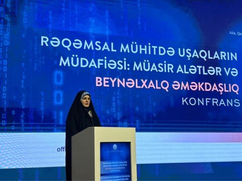 Pezeşkianın qızı Bakıya gəldi