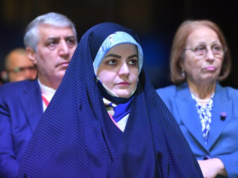 Pezeşkianın qızı Bakıya gəldi