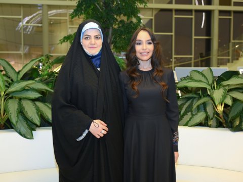 Leyla Əliyeva Pezeşkianın qızı ilə görüşdü - FOTO