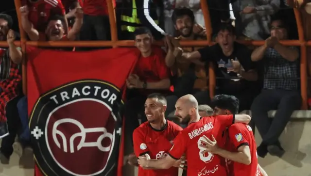 Təbrizin "Tractor" klubuna ağır cəza verildi